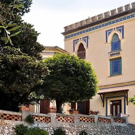 Helios Ξενοδοχείο 3*