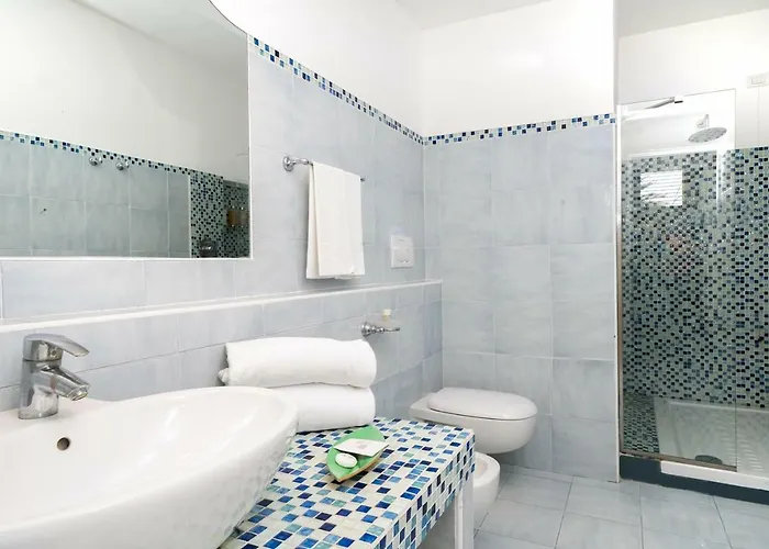 Отель Helios 3*