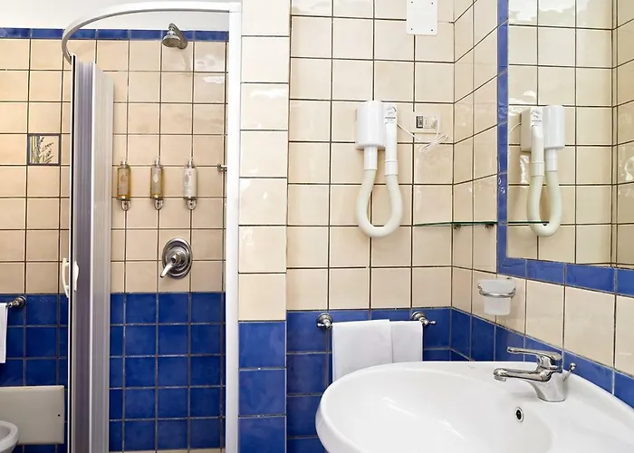 Helios Отель Капри