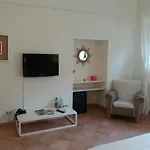 Helios 3* Capri