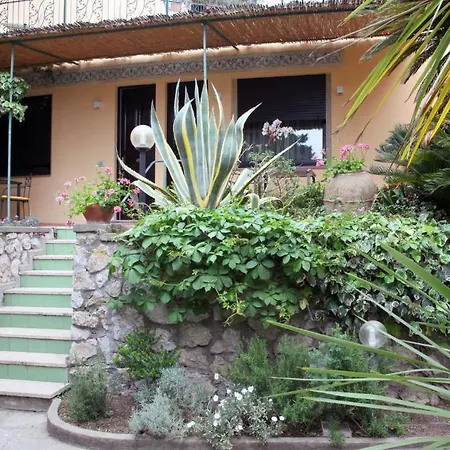 Helios Hotel 3*